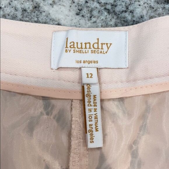 Laundry Size 12 ( L ) Lace Blush Lightweight Dress Shorts  Peach Light Pink - Picture 3 of 8